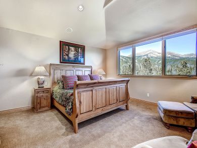 Seven Bedrooms a Huge Rental Accommodation 4500 sq ft